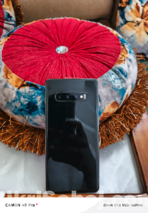 Samsungs10+